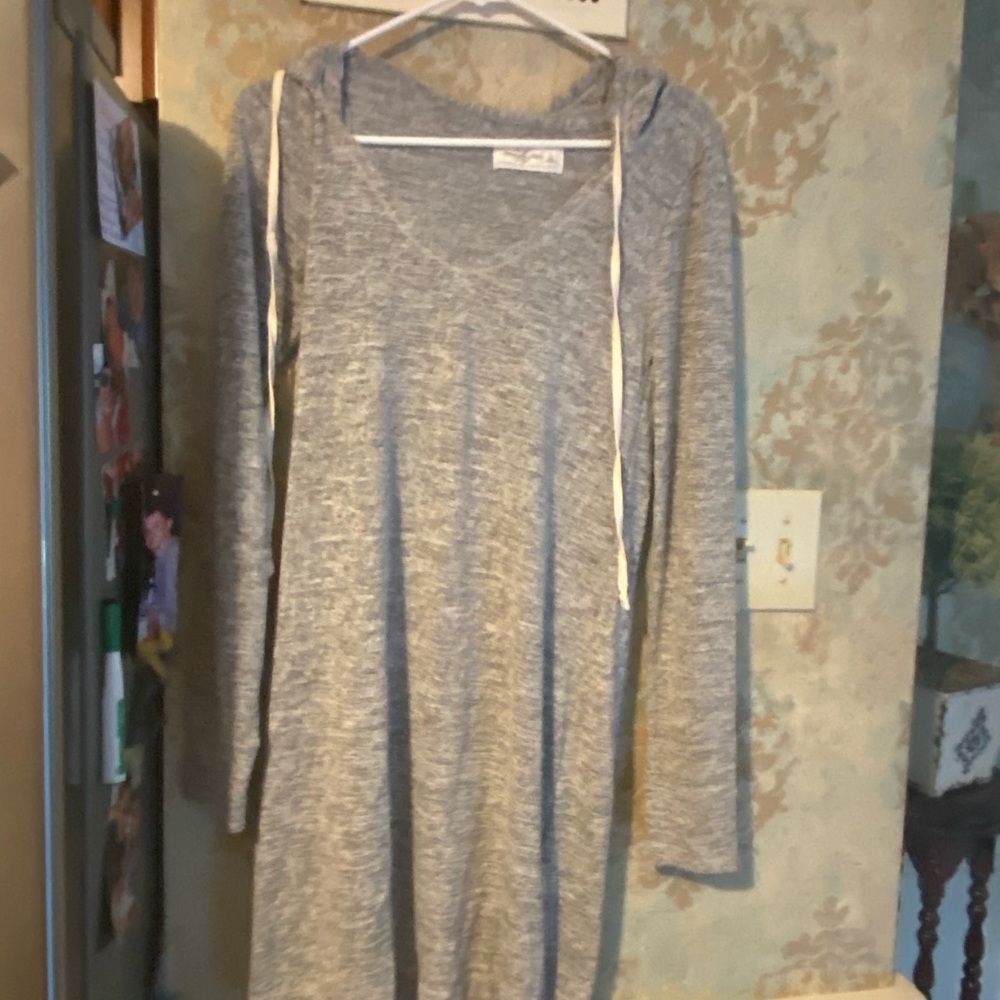 Abercrombie & Fitch sweater dress w hood.   large